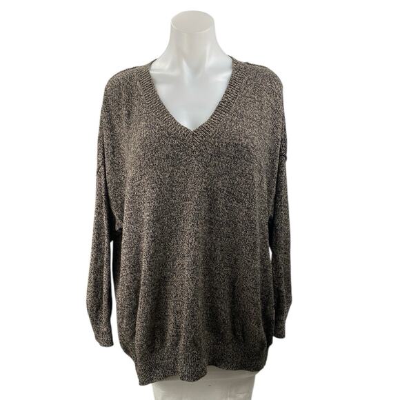 BCBGeneration Women's Gray V Neck Pullover Knit Long Sleeve Sweater Top Size M - Picture 1 of 5